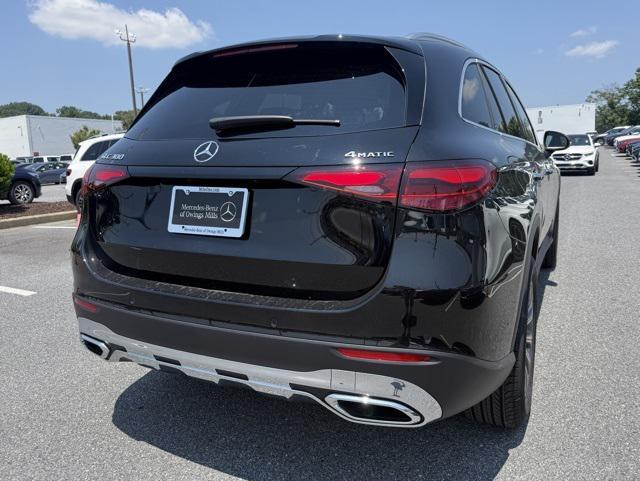 new 2025 Mercedes-Benz GLC 300 car, priced at $54,185