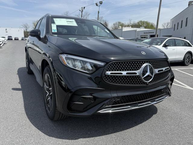 new 2025 Mercedes-Benz GLC 300 car, priced at $57,600