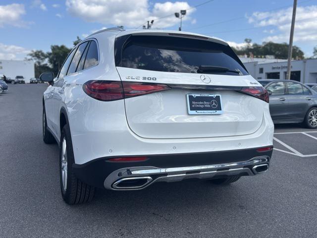 new 2025 Mercedes-Benz GLC 300 car, priced at $57,300