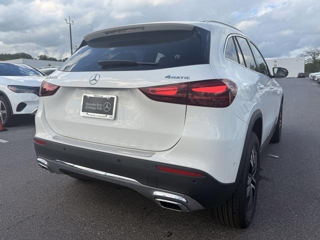 new 2025 Mercedes-Benz GLA 250 car, priced at $47,295