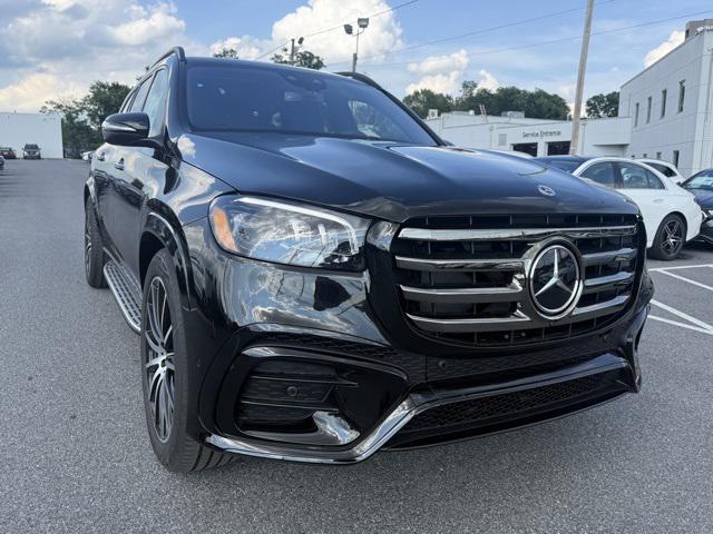 new 2025 Mercedes-Benz GLS 450 car, priced at $114,940