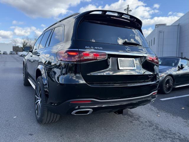 new 2025 Mercedes-Benz GLS 450 car, priced at $98,065