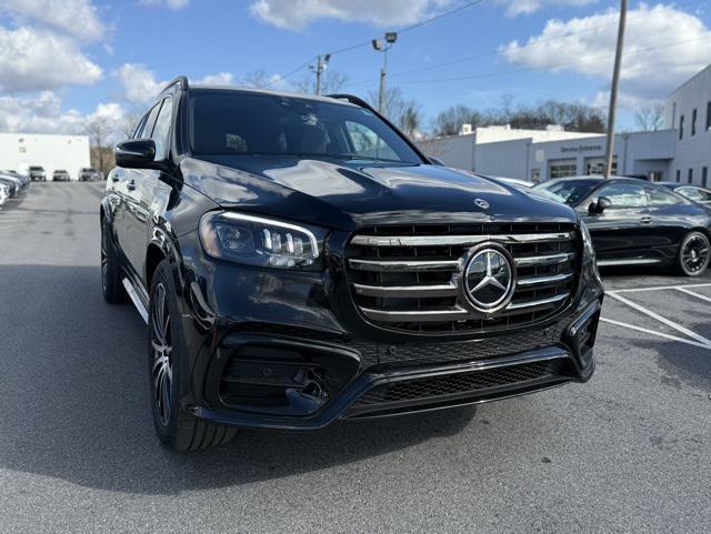 new 2025 Mercedes-Benz GLS 450 car, priced at $98,065