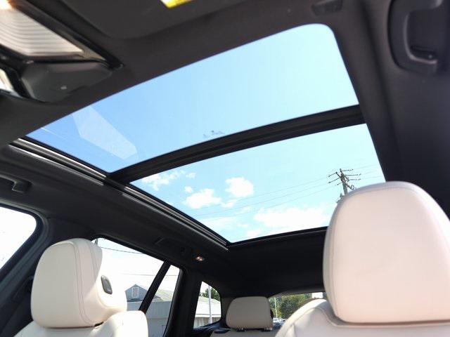 used 2023 BMW X3 car, priced at $40,995