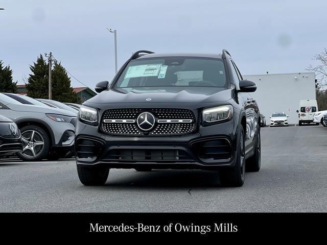 new 2024 Mercedes-Benz GLB 250 car, priced at $54,260