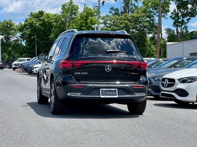 new 2024 Mercedes-Benz EQB 300 car, priced at $62,450