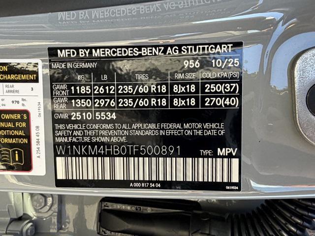 new 2026 Mercedes-Benz GLC 300 car, priced at $58,835