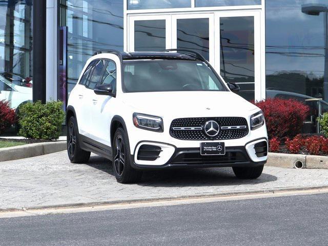 used 2025 Mercedes-Benz GLB 250 car, priced at $45,913