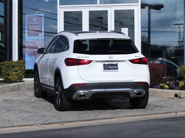 used 2025 Mercedes-Benz GLA 250 car, priced at $39,900