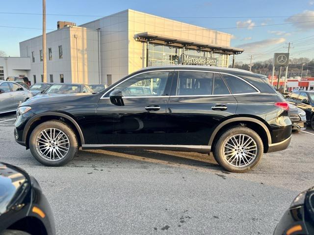 used 2024 Mercedes-Benz GLC 300 car, priced at $50,415