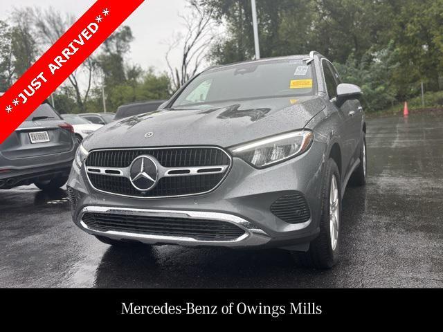 used 2023 Mercedes-Benz GLC 300 car, priced at $47,900