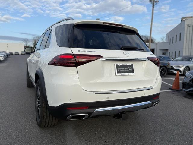 new 2025 Mercedes-Benz GLE 350 car, priced at $70,315