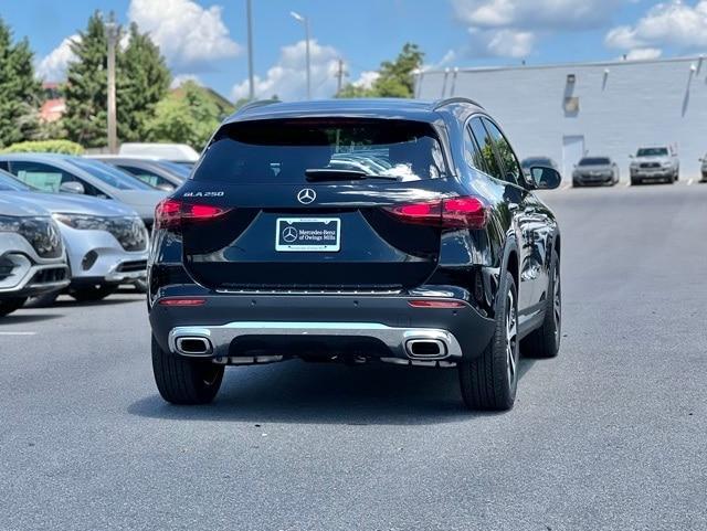 new 2025 Mercedes-Benz GLA 250 car, priced at $49,475