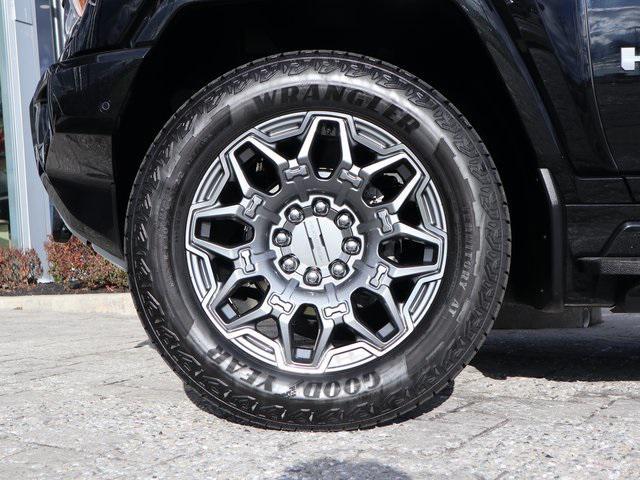 used 2024 GMC HUMMER EV SUV car, priced at $72,913