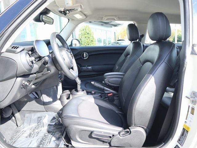 used 2022 MINI Hardtop car, priced at $17,913