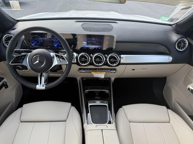 new 2024 Mercedes-Benz EQB 250 car, priced at $56,930