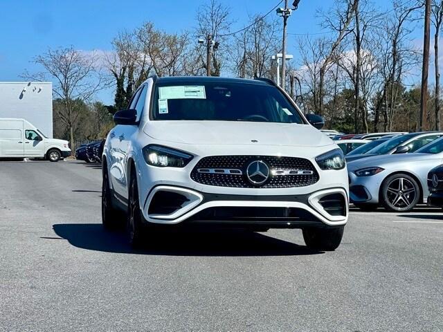 new 2024 Mercedes-Benz GLA 250 car, priced at $51,850
