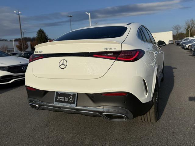 new 2025 Mercedes-Benz GLC 300 car, priced at $63,785