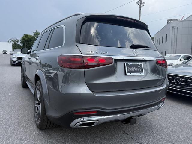 new 2025 Mercedes-Benz GLS 450 car, priced at $98,150