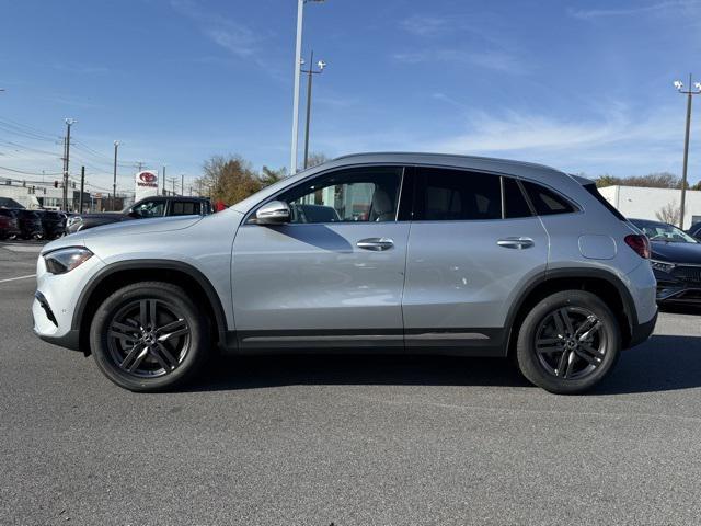 new 2025 Mercedes-Benz GLA 250 car, priced at $50,550