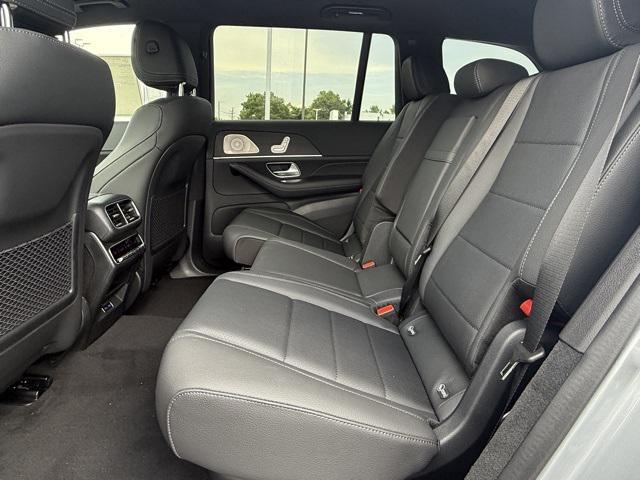 new 2025 Mercedes-Benz GLS 450 car, priced at $95,865