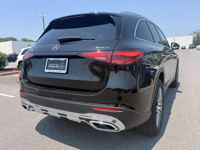 new 2025 Mercedes-Benz GLC 300 car, priced at $57,185