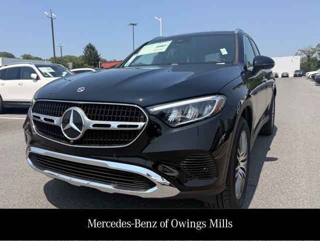 new 2025 Mercedes-Benz GLC 300 car, priced at $57,185