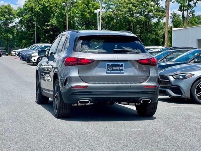 used 2025 Mercedes-Benz GLA 250 car, priced at $53,710