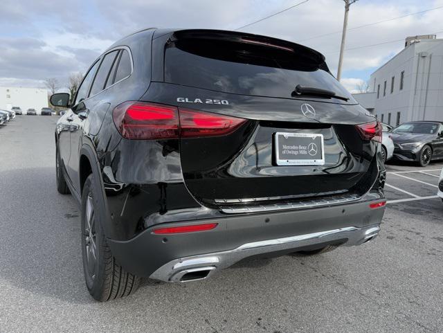 new 2025 Mercedes-Benz GLA 250 car, priced at $50,850