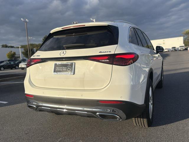 new 2025 Mercedes-Benz GLC 300 car, priced at $54,750