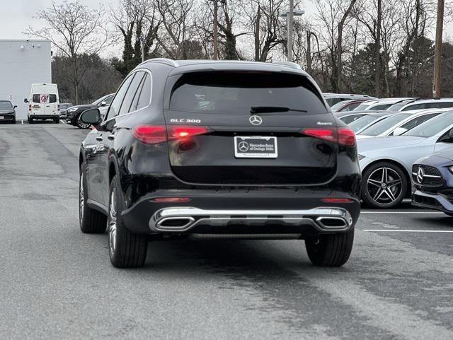 used 2024 Mercedes-Benz GLC 300 car, priced at $50,415