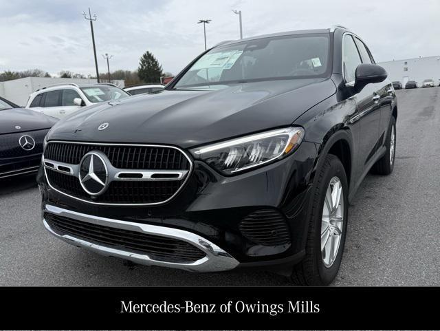 new 2025 Mercedes-Benz GLC 300 car, priced at $54,185