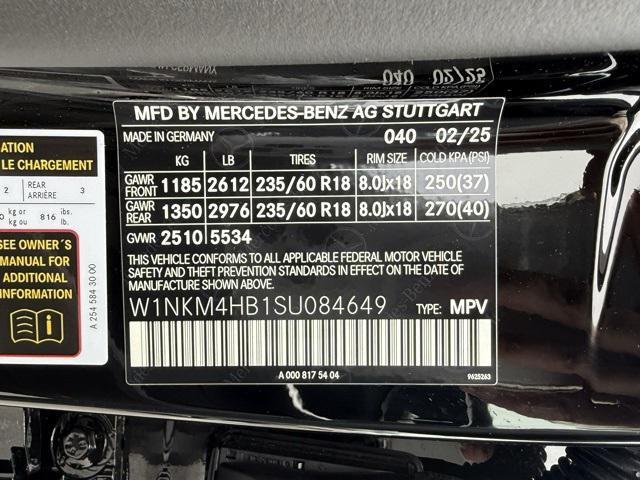 used 2025 Mercedes-Benz GLC 300 car, priced at $54,185
