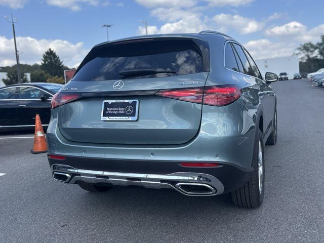 new 2025 Mercedes-Benz GLC 300 car, priced at $55,000