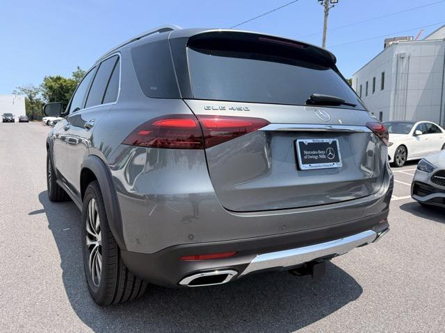 new 2025 Mercedes-Benz GLE 450 car, priced at $77,580