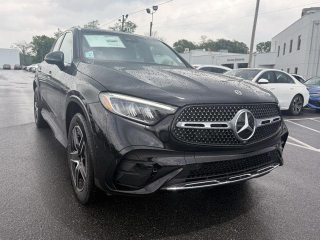 new 2025 Mercedes-Benz GLC 300 car, priced at $57,600