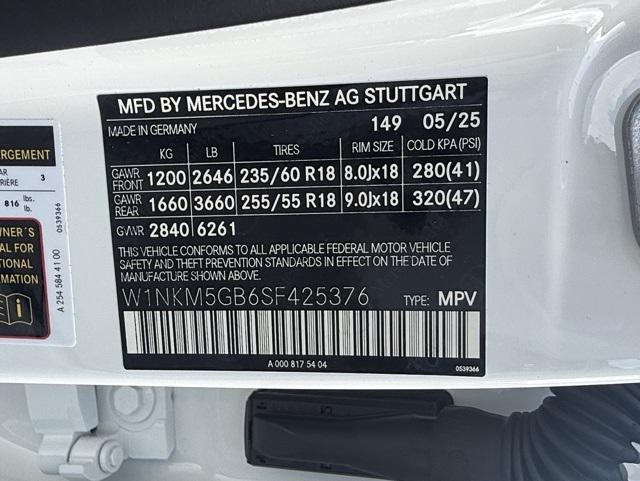 new 2025 Mercedes-Benz GLC 350e car, priced at $64,840