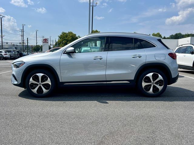 new 2025 Mercedes-Benz GLA 250 car, priced at $49,725