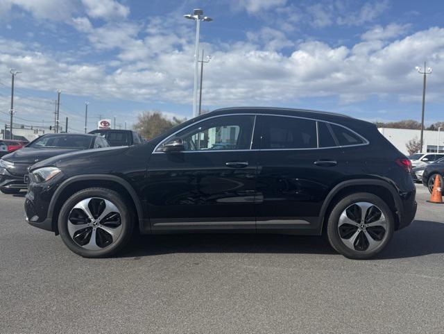 new 2025 Mercedes-Benz GLA 250 car, priced at $50,895