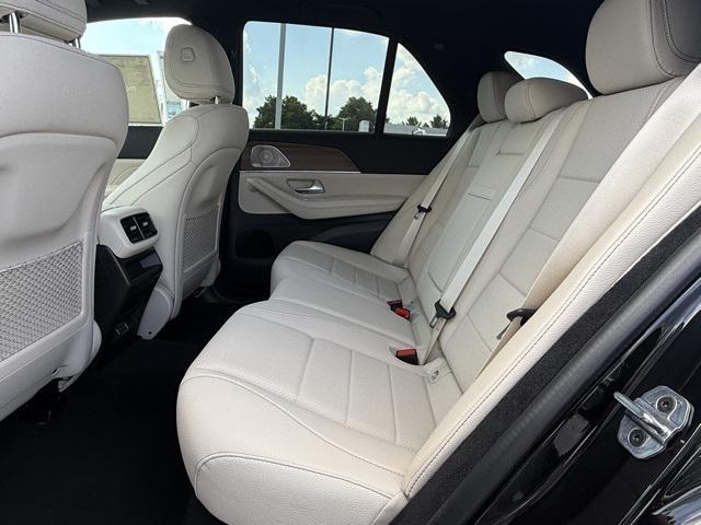 new 2025 Mercedes-Benz GLE 450e car, priced at $83,865
