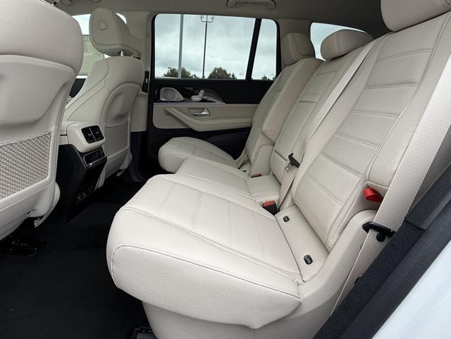 new 2026 Mercedes-Benz GLS 450 car, priced at $100,805