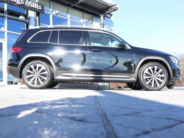 used 2020 Mercedes-Benz GLB 250 car, priced at $27,901