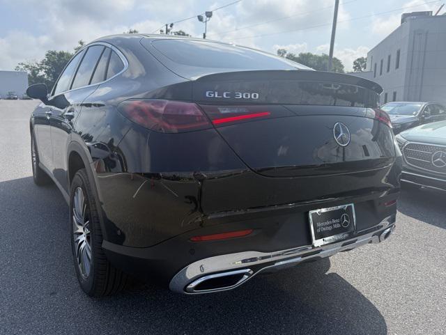 new 2025 Mercedes-Benz GLC 300 car, priced at $62,895