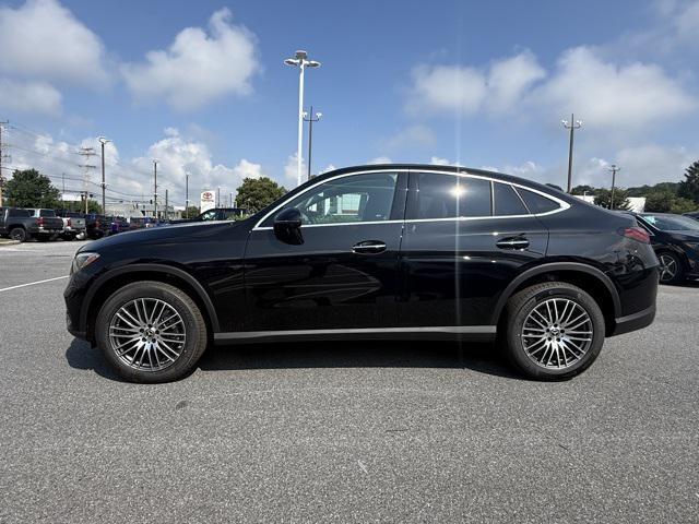 new 2025 Mercedes-Benz GLC 300 car, priced at $62,895