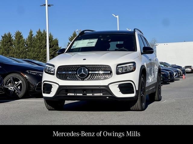 new 2024 Mercedes-Benz GLB 250 car, priced at $56,150