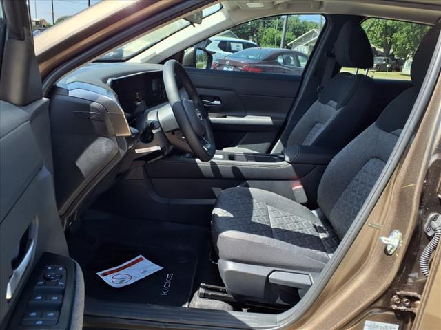 new 2025 Nissan Kicks car, priced at $28,680