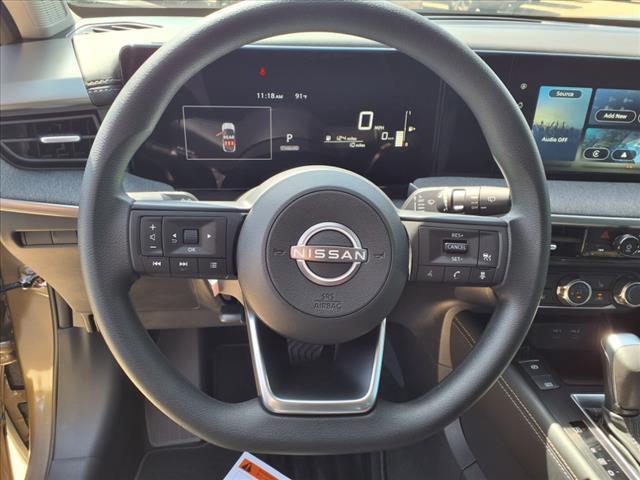 new 2025 Nissan Kicks car, priced at $28,680