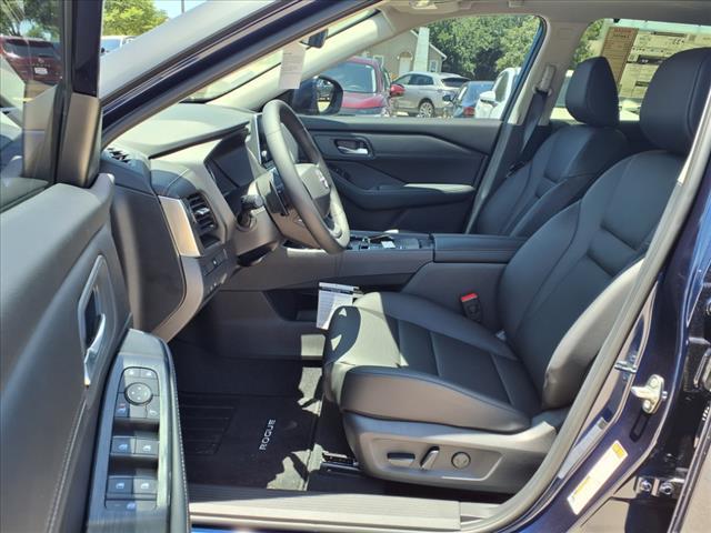 new 2025 Nissan Rogue car, priced at $33,895