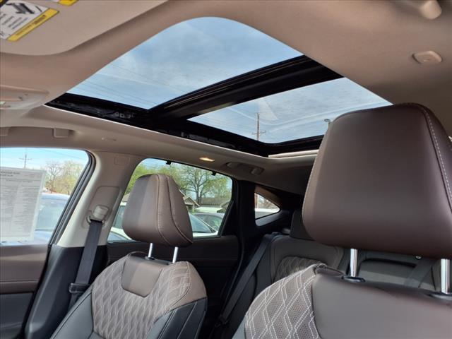 new 2025 Nissan Murano car, priced at $53,555