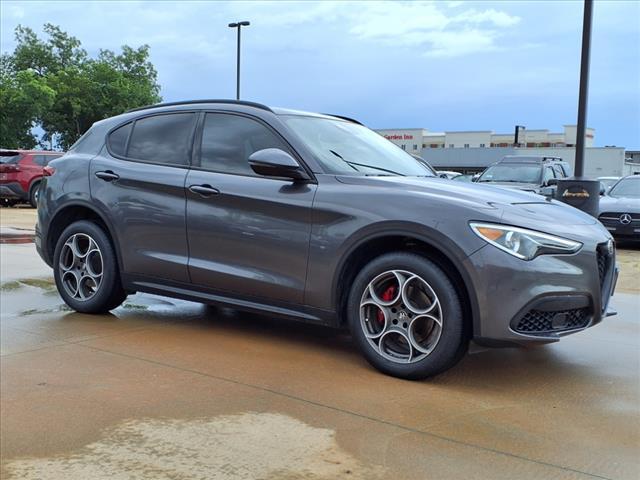 used 2022 Alfa Romeo Stelvio car, priced at $23,118